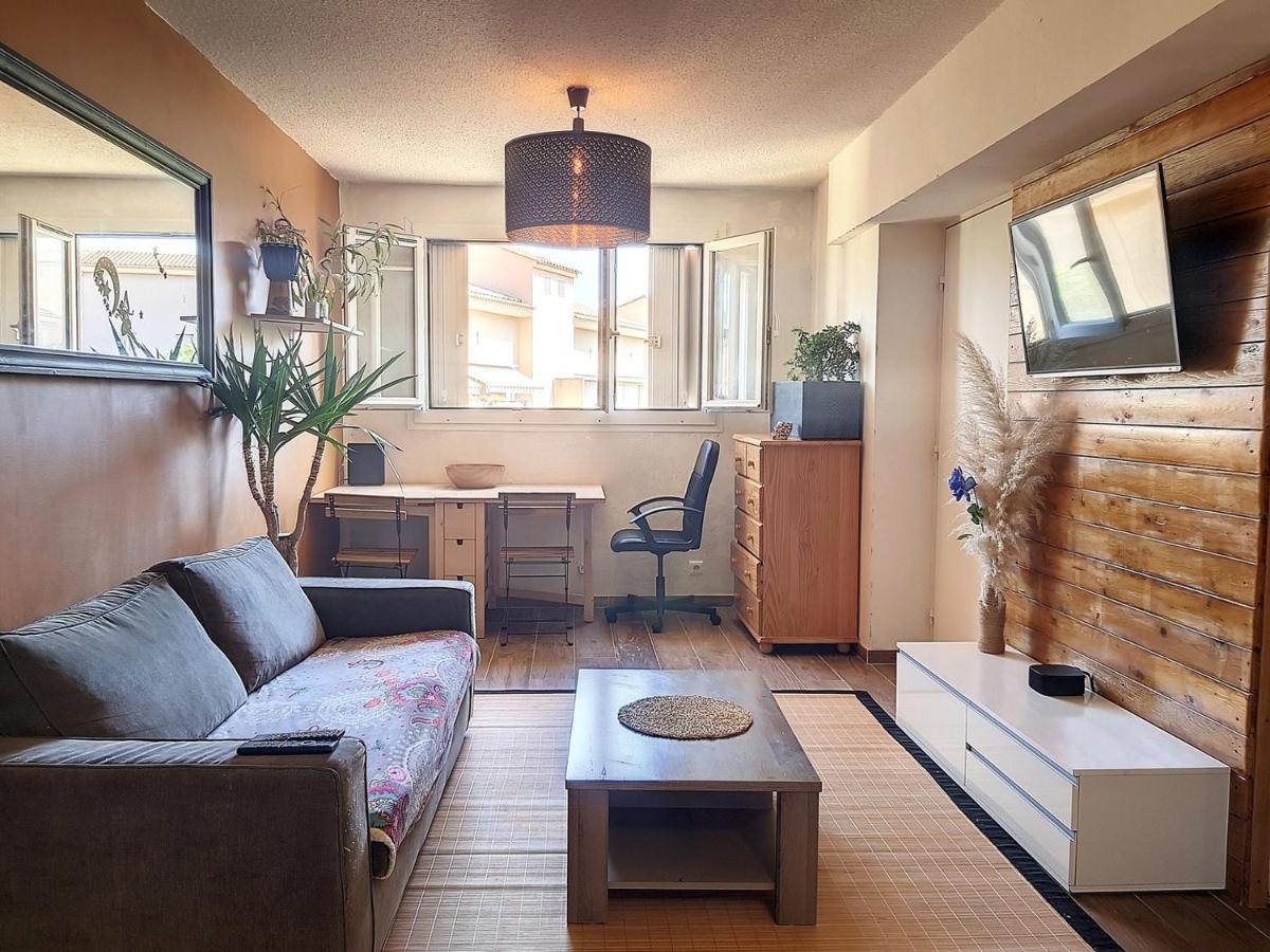 Plein Centre Ville Appartement Salon-de-Provence Zewnętrze zdjęcie